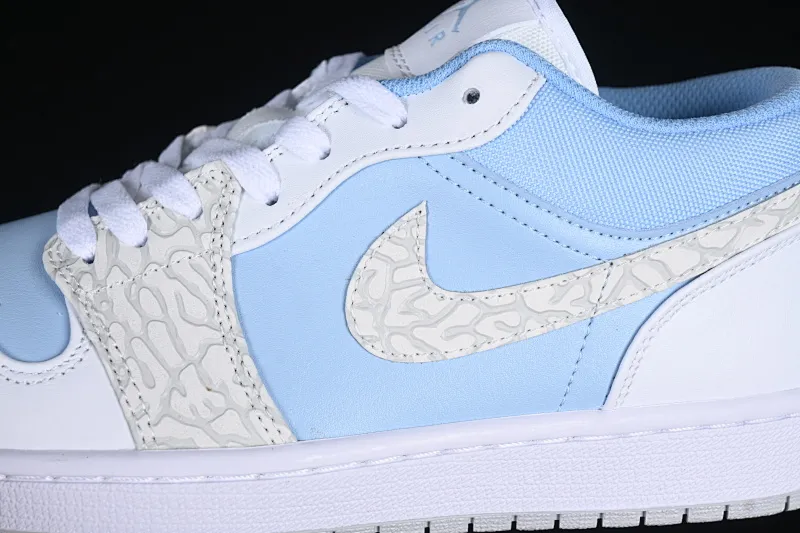 All categories Air Jordan Jordan series basketball shoes Air Jordan 1 Low Air Jordan 1 Low "True Blue" AJ1 Joe 1 burst white and blue color low-top basketball shoes IB7692-400